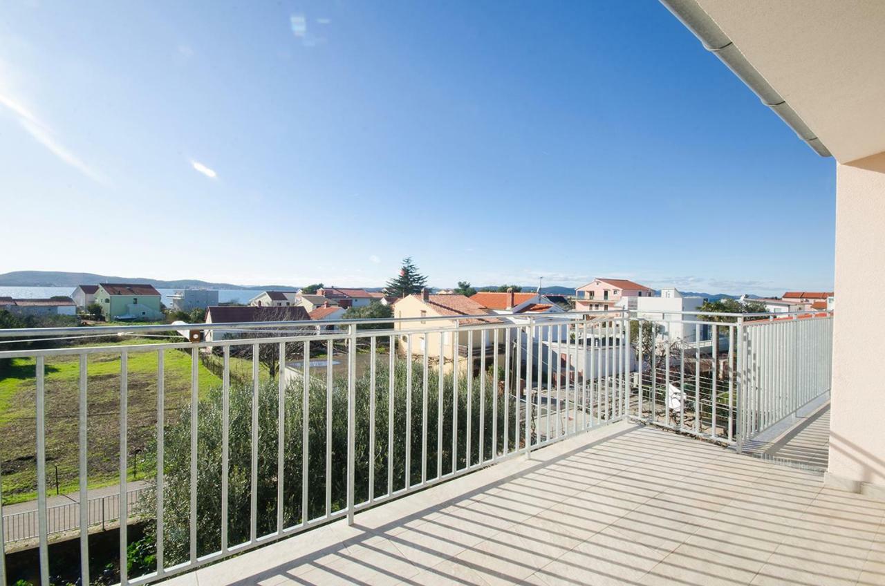 Apartman Korina Sukošan Exterior foto